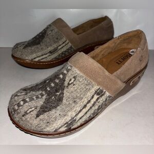 Born‎ Baille Southwestern Blanket Sandal Women 8.5M Closed Back Clog Slip On Tan